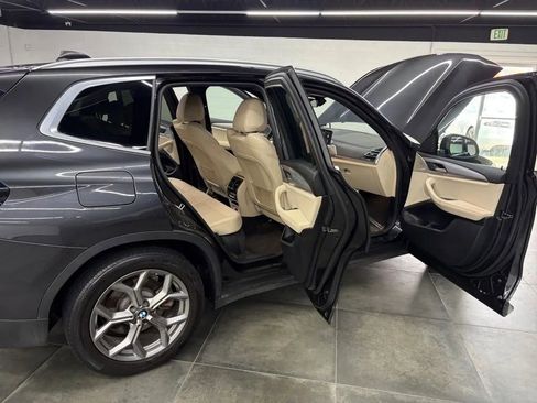 Used 2022 BMW X3 sDrive30i w/ Premium Package 2 RWD image 32