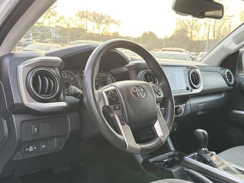 Used 2023 Toyota Tacoma SR5 image 10