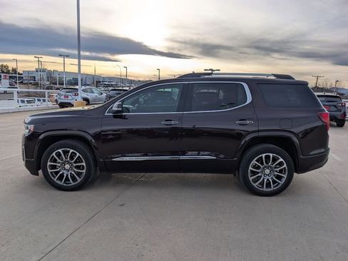 Used 2021 GMC Acadia Denali w/ Denali Technology Package image 6