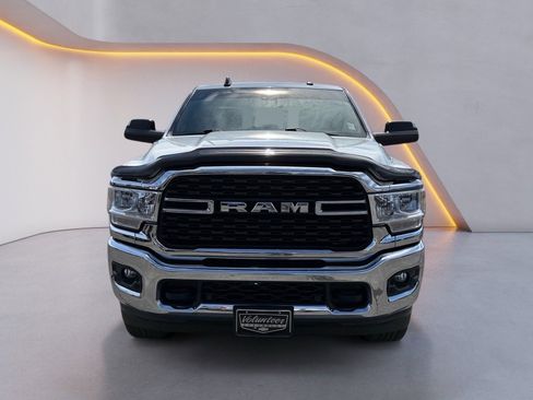 Used 2022 RAM 3500 Big Horn w/ Level C Equiment Group image 8