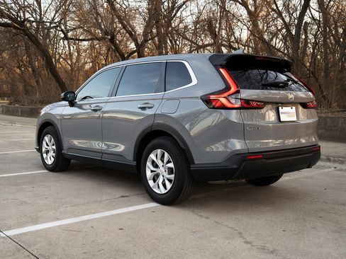 Certified 2024 Honda CR-V LX image 7