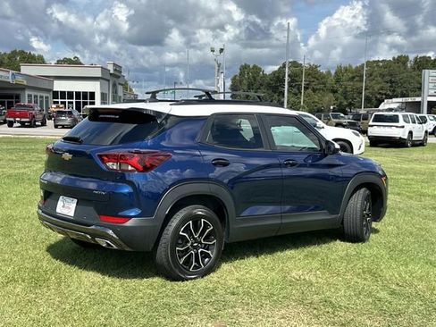 Used 2023 Chevrolet TrailBlazer ACTIV w/ Convenience Package image 8
