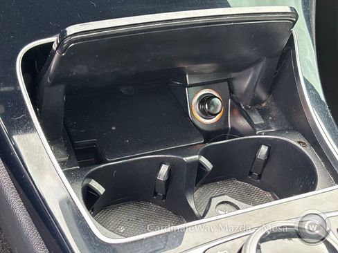 Used 2018 Mercedes-Benz C 300 Sedan image 26