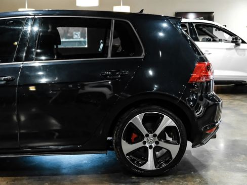 Used 2017 Volkswagen GTI S FWD image 13