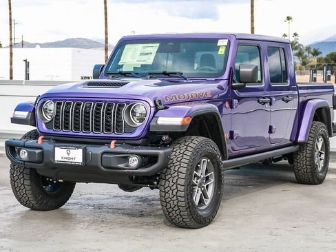 New 2026 Jeep Gladiator Mojave image 4