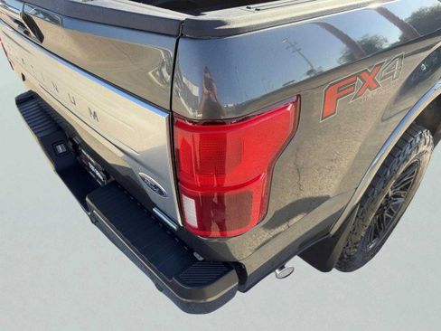 Used 2019 Ford F150 Platinum w/ Equipment Group 701A Luxury image 17