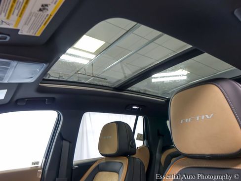 New 2026 Chevrolet Equinox ACTIV w/ LPO, Floor Liner Package AWD/4WD image 11