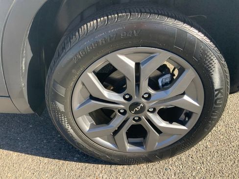 Used 2024 Kia Seltos S AWD/4WD image 10