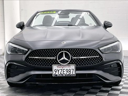 Used 2026 Mercedes-Benz CLE 300 4MATIC Cabriolet image 2