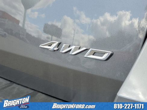Certified 2024 Ford Explorer XLT w/ Equipment Group 202A AWD/4WD image 6