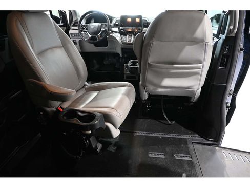 Used 2019 Honda Odyssey EX-L image 22