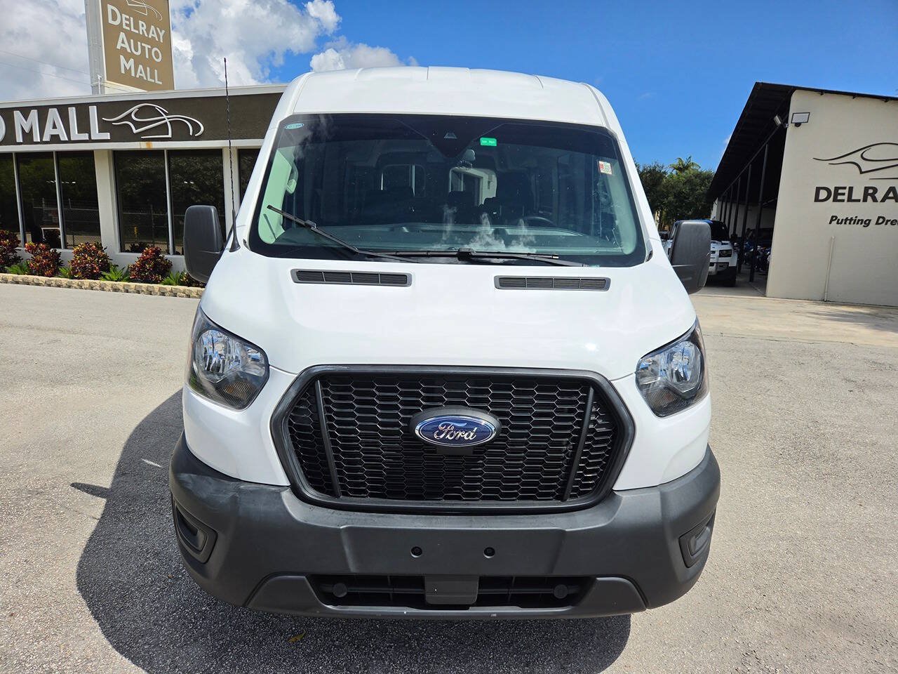 Used 2024 Ford Transit 350 XL RWD image 3