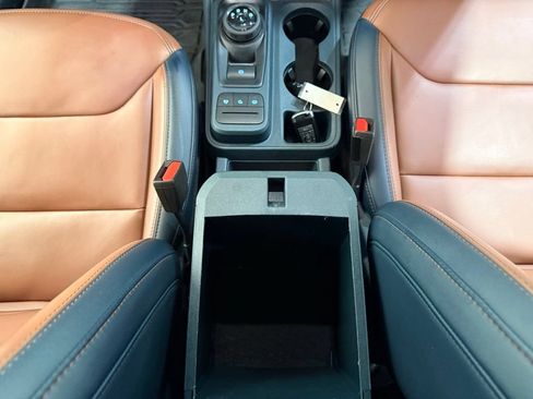 Used 2022 Ford Maverick Lariat w/ Lariat Luxury Package FWD image 22