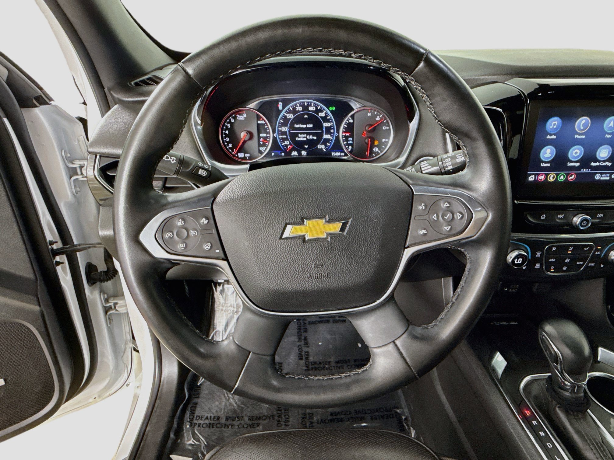 Used 2023 Chevrolet Traverse High Country FWD image 13