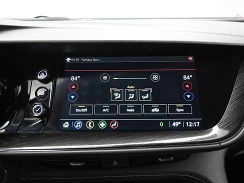 Used 2022 Buick Envision Preferred image 54