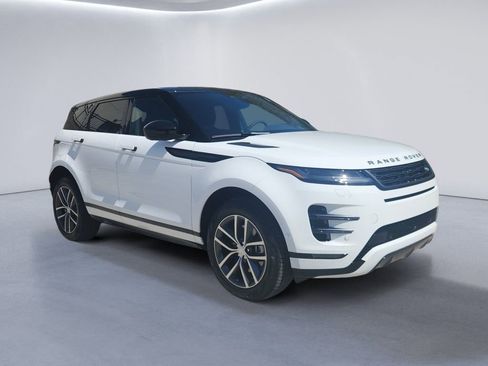New 2026 Land Rover Range Rover Evoque Dynamic SE AWD/4WD image 2
