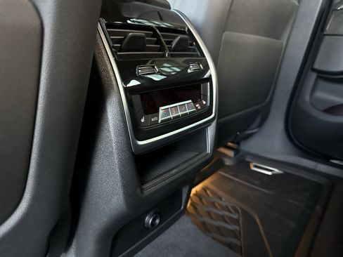 New 2026 BMW X6 M60i w/ Executive Package image 16