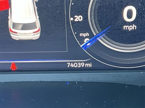 Used 2022 Volkswagen Atlas Cross Sport SE image 14