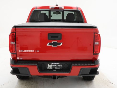 Used 2017 Chevrolet Colorado Z71 image 8