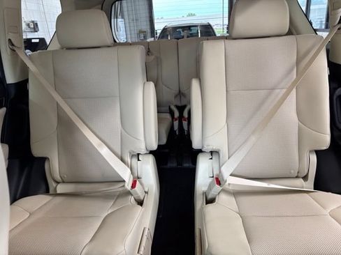 Used 2023 Lexus GX 460 Premium AWD/4WD image 26