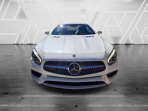 Used 2018 Mercedes-Benz SL 550 w/ Driver Assistance Package image 3