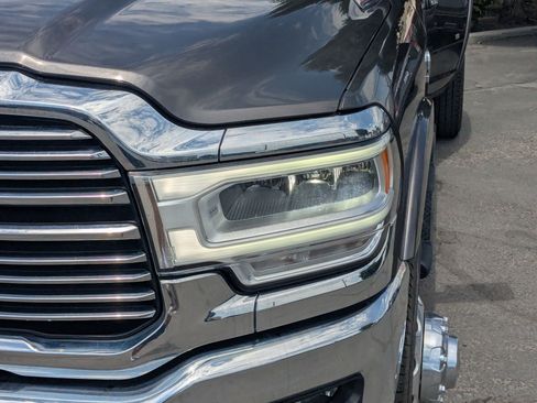 Used 2019 RAM 3500 Laramie AWD/4WD image 13