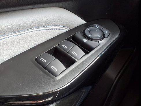 Used 2026 Chevrolet Trax LT w/ Driver Confidence Package FWD image 19