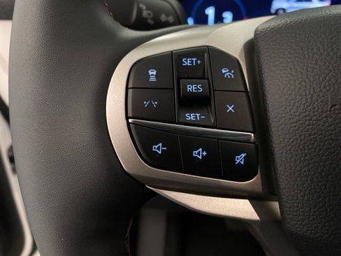 New 2026 Ford Explorer Active w/ Active Comfort Package image 21