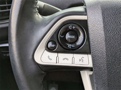 Used 2019 Toyota Prius Prime Premium image 26