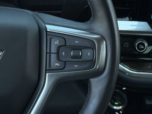 Used 2025 Chevrolet Silverado 2500 LT w/ Convenience Package AWD/4WD image 15