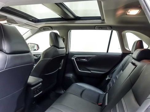 Used 2021 Toyota RAV4 Limited AWD/4WD image 12