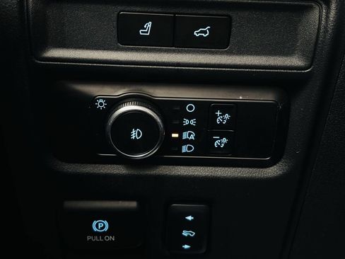 Used 2024 Ford Expedition Limited AWD/4WD image 52