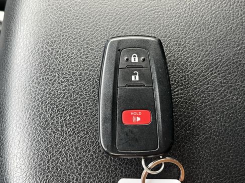 Used 2024 Toyota 4Runner SR5 Premium image 33