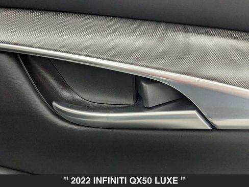 Used 2022 INFINITI QX50 Luxe w/ Appearance Package AWD/4WD image 35