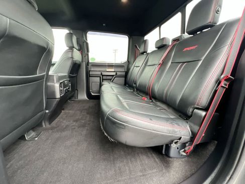 Used 2019 Ford F150 XLT w/ Equipment Group 302A Luxury AWD/4WD image 19