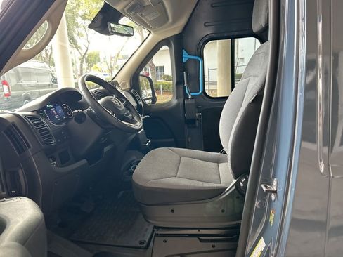 Used 2024 RAM ProMaster 3500 image 5