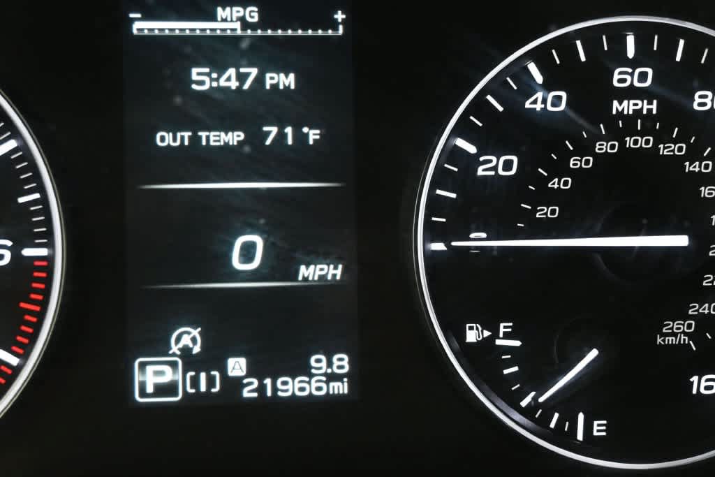 Used 2024 Subaru Crosstrek 2.5i Limited AWD/4WD image 16