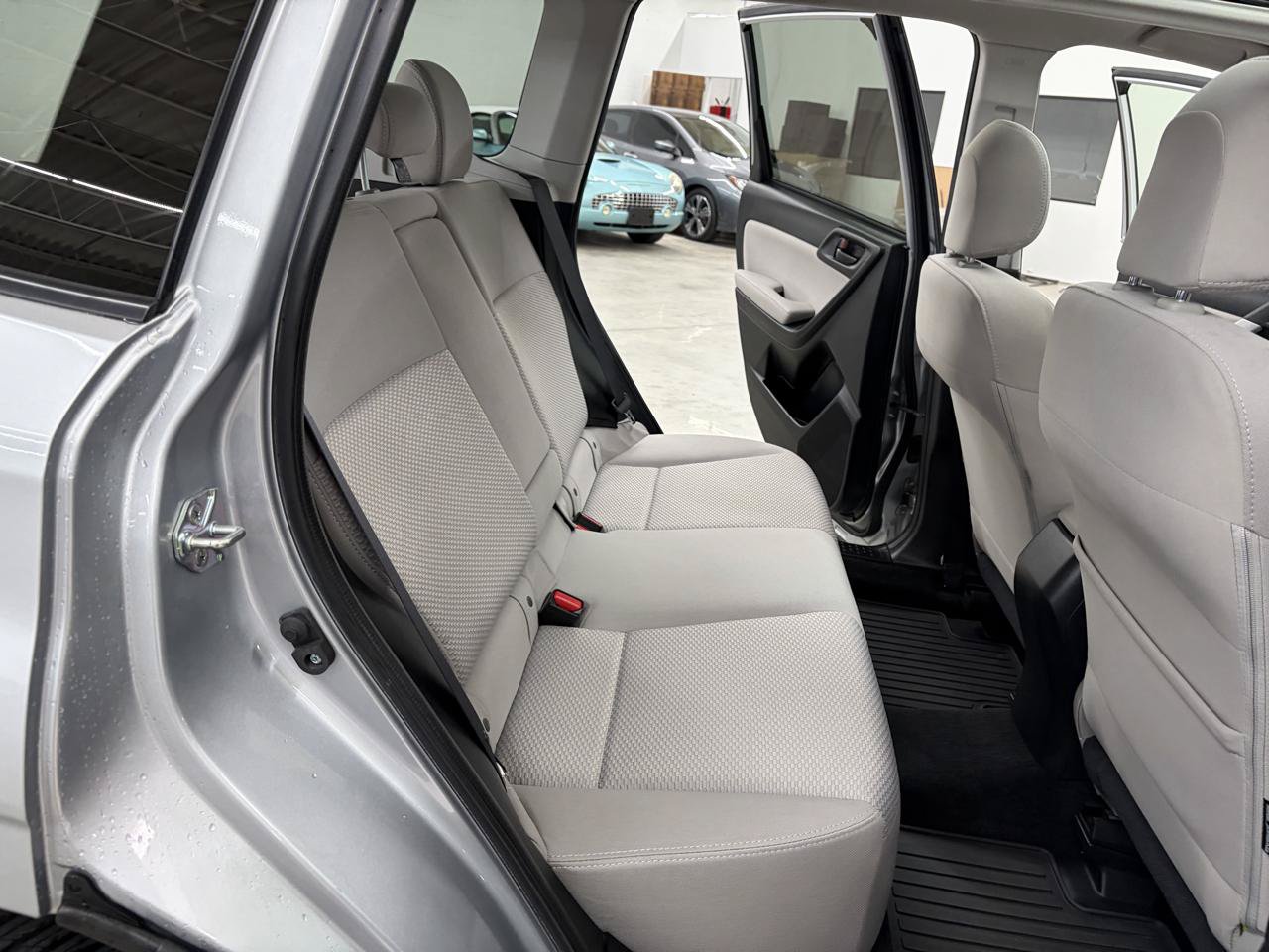 Used 2015 Subaru Forester 2.5i Premium w/ All-Weather Package AWD/4WD image 20