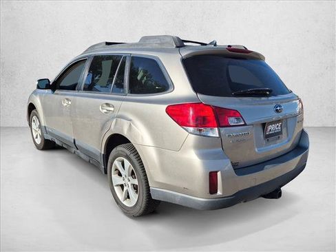 Used 2014 Subaru Outback 2.5i Premium AWD/4WD image 7