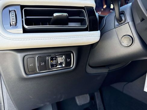 New 2026 Lincoln Aviator Reserve image 32