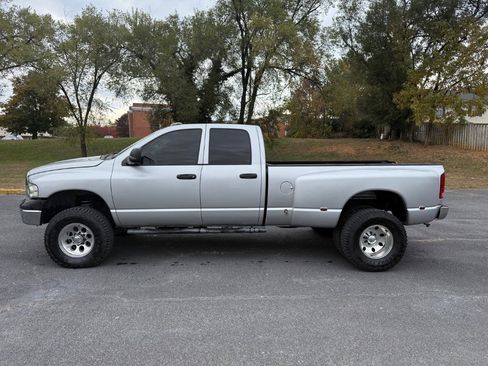 Used 2004 Dodge Ram 3500 Truck SLT w/ Trailer Tow Group image 8