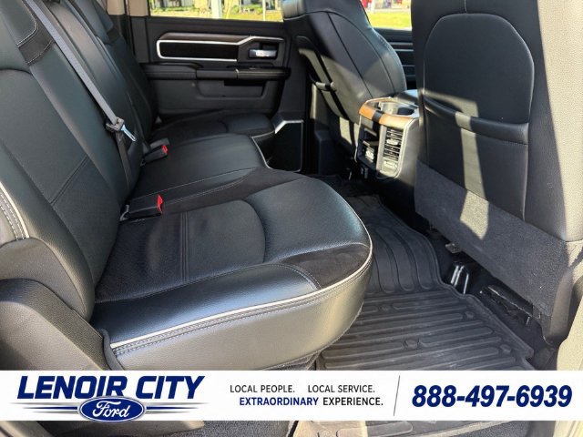 Used 2022 RAM 3500 Laramie AWD/4WD image 12