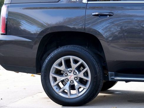 Used 2018 GMC Yukon SLT w/ Open Road Package image 28