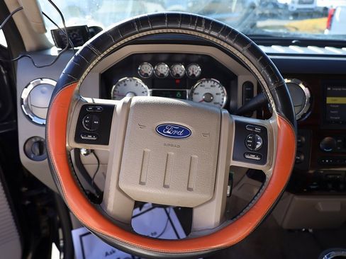Used 2008 Ford F350 Lariat image 13