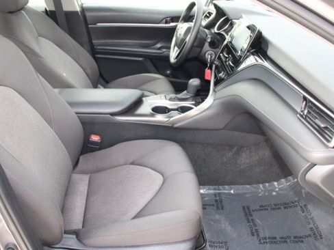 Certified 2023 Toyota Camry LE image 20