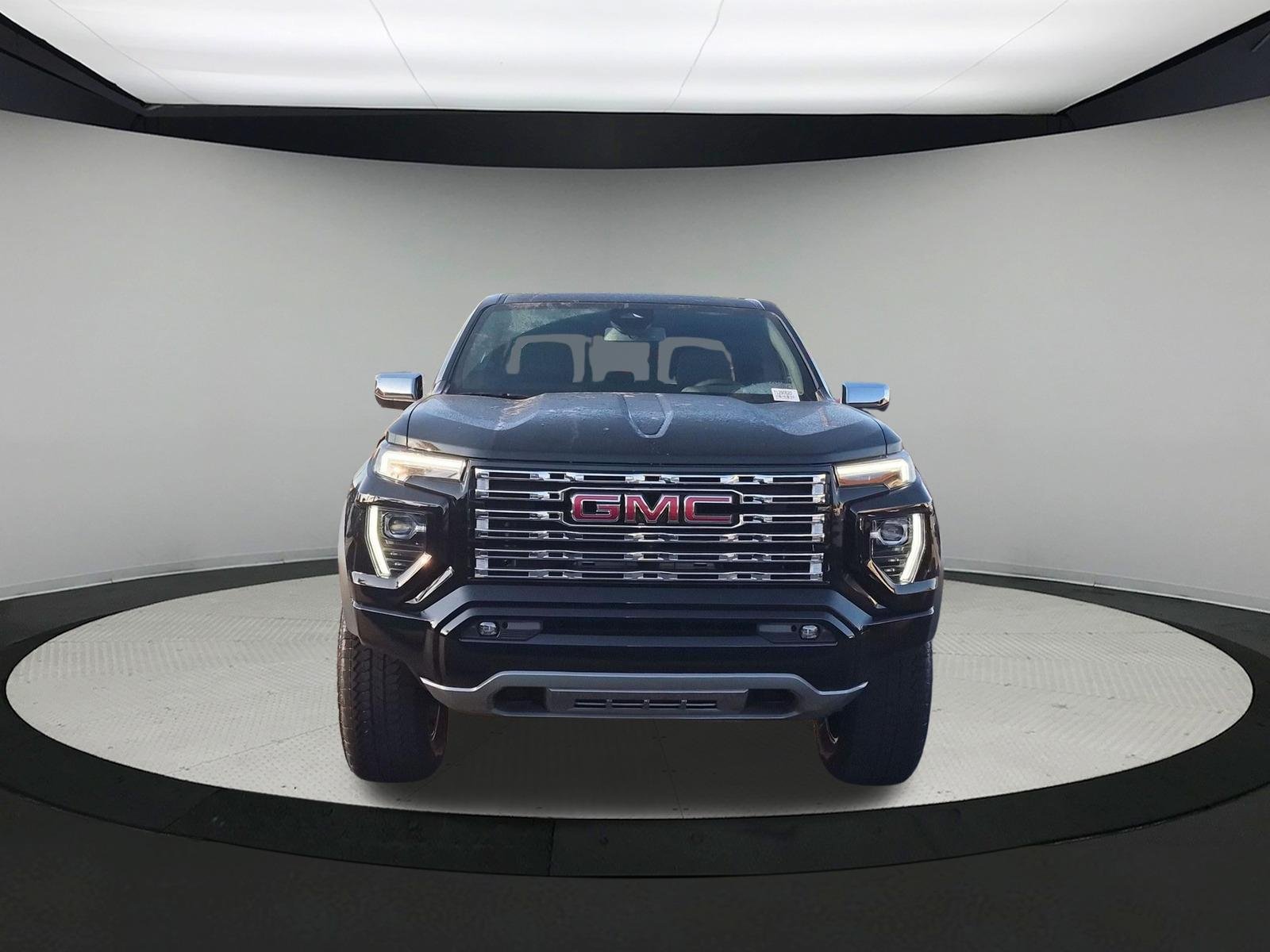 New 2026 GMC Canyon Denali AWD/4WD image 8
