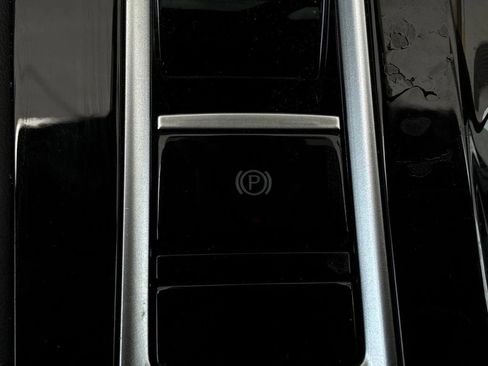 Used 2026 Volkswagen Atlas Cross Sport SE AWD/4WD image 26
