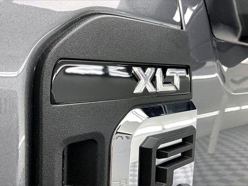 Used 2025 Ford F350 XLT w/ FX4 Off-Road Package image 7