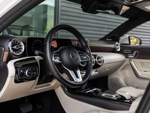 Used 2019 Mercedes-Benz A 220 image 22