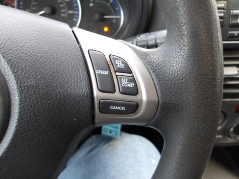Used 2013 Subaru Forester 2.5X AWD/4WD image 15